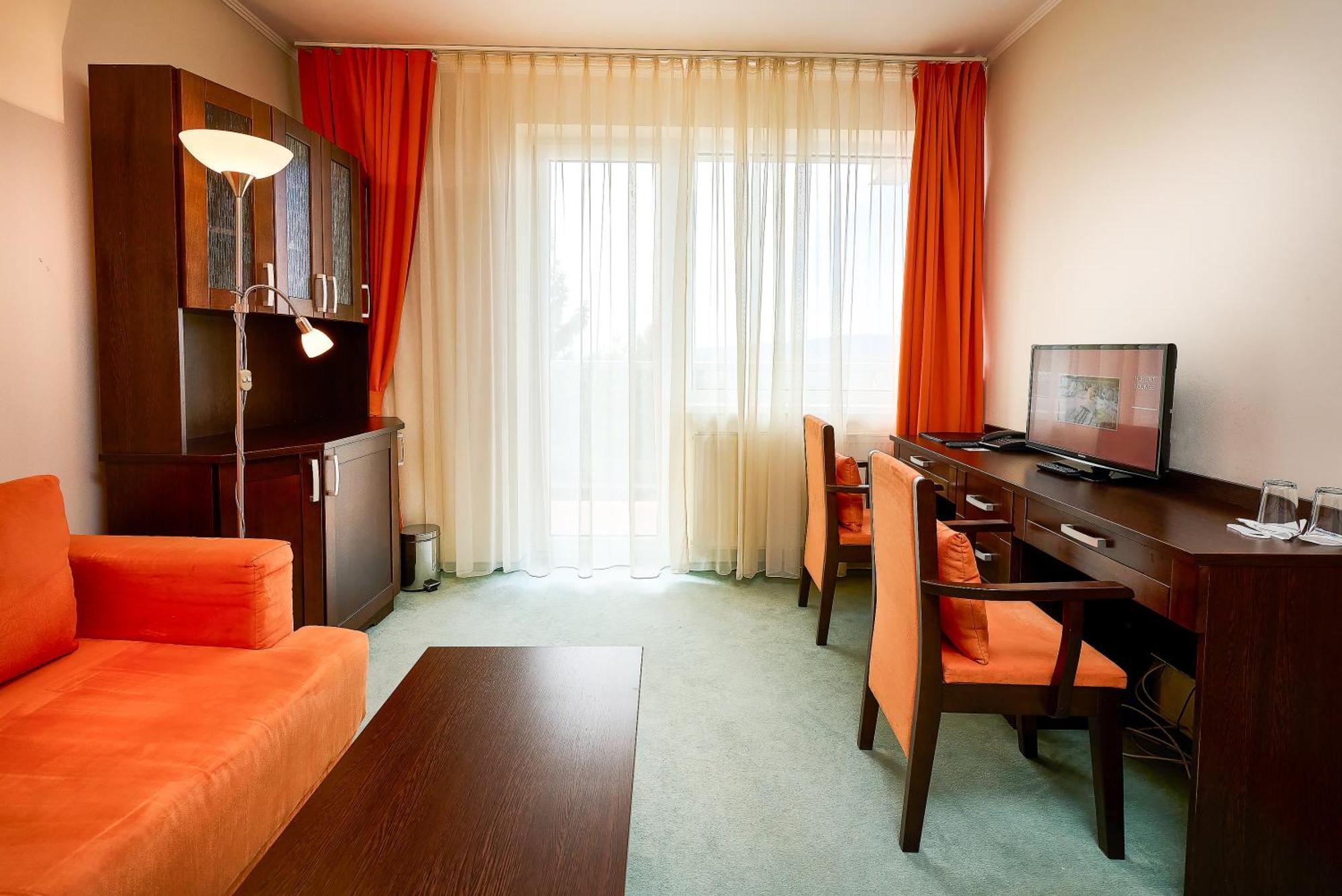 Hotel SOREA REGIA Pressburg Exterior foto